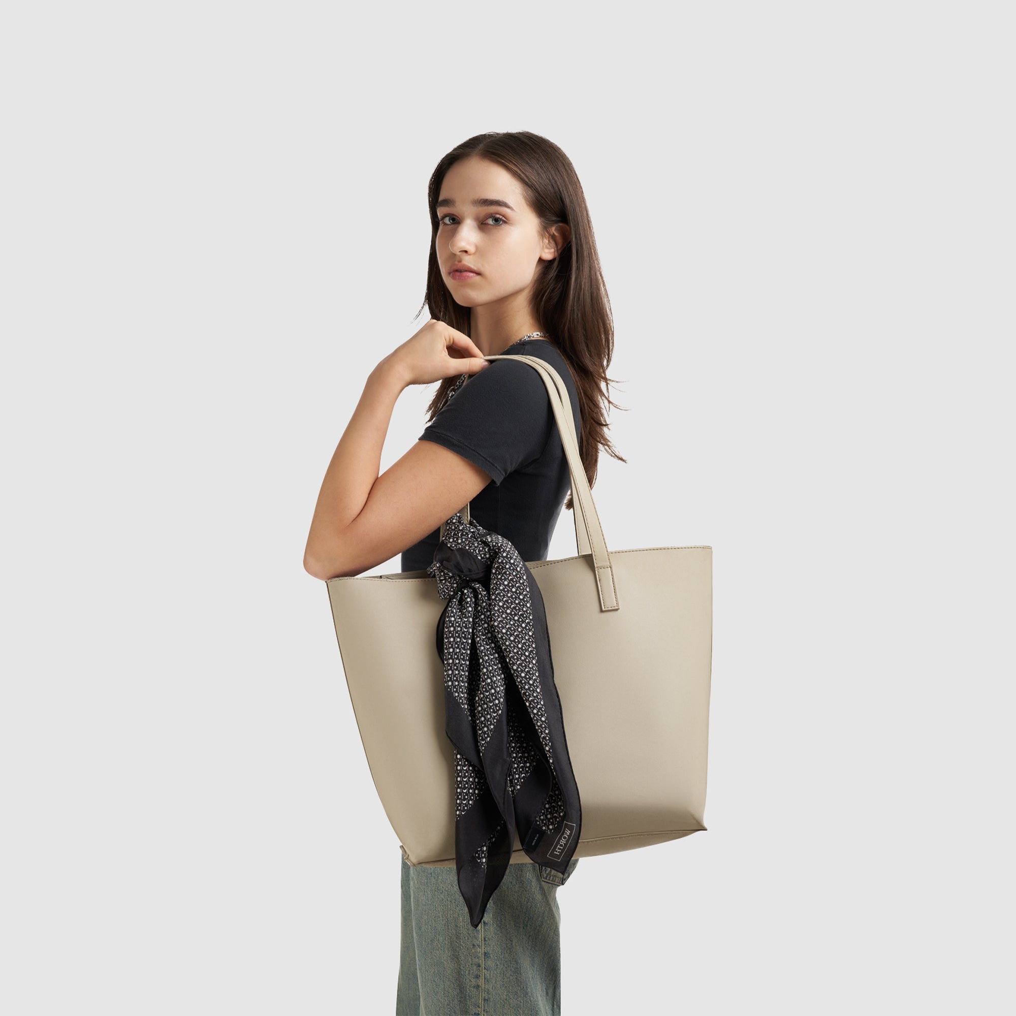 Silk scarf – WORTH